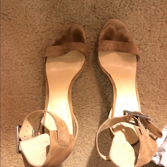 Calvin Klein Vivian platform taupe heels 8.5 - Picture 2 of 3
